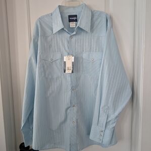 Men's XXL light blue Wrangler pearl snap shirt
